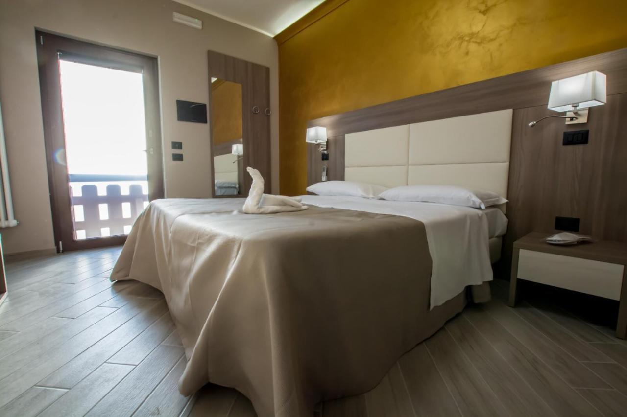 L'Antica Quercia Bed & Breakfast Potenza Dış mekan fotoğraf